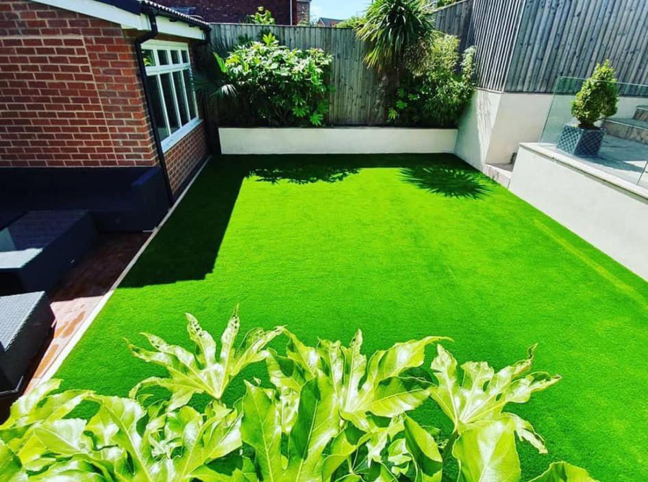 Artificial Garden Installer