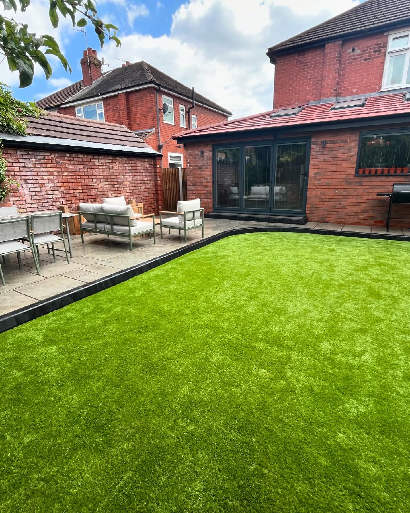 Artificial Turf Installers 4